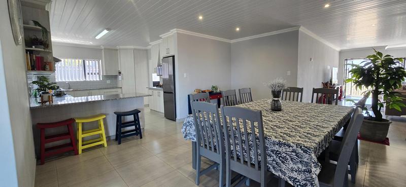 3 Bedroom Property for Sale in Groot Brakrivier Central Western Cape